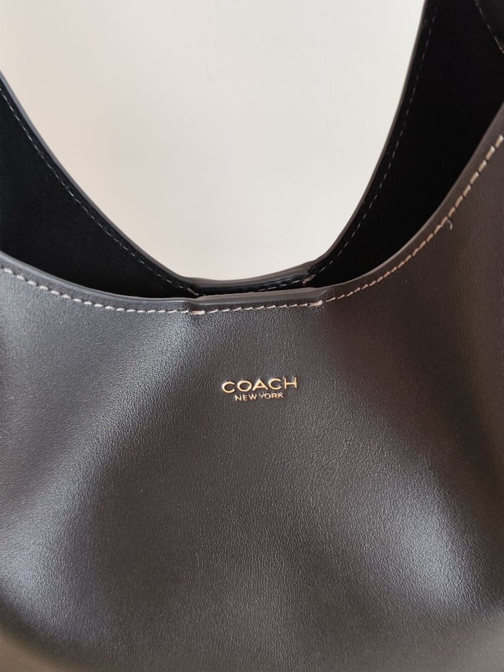 Coach Brooklyn 28 Tote Shoulder Bag Authentic - Picture 4 of 7